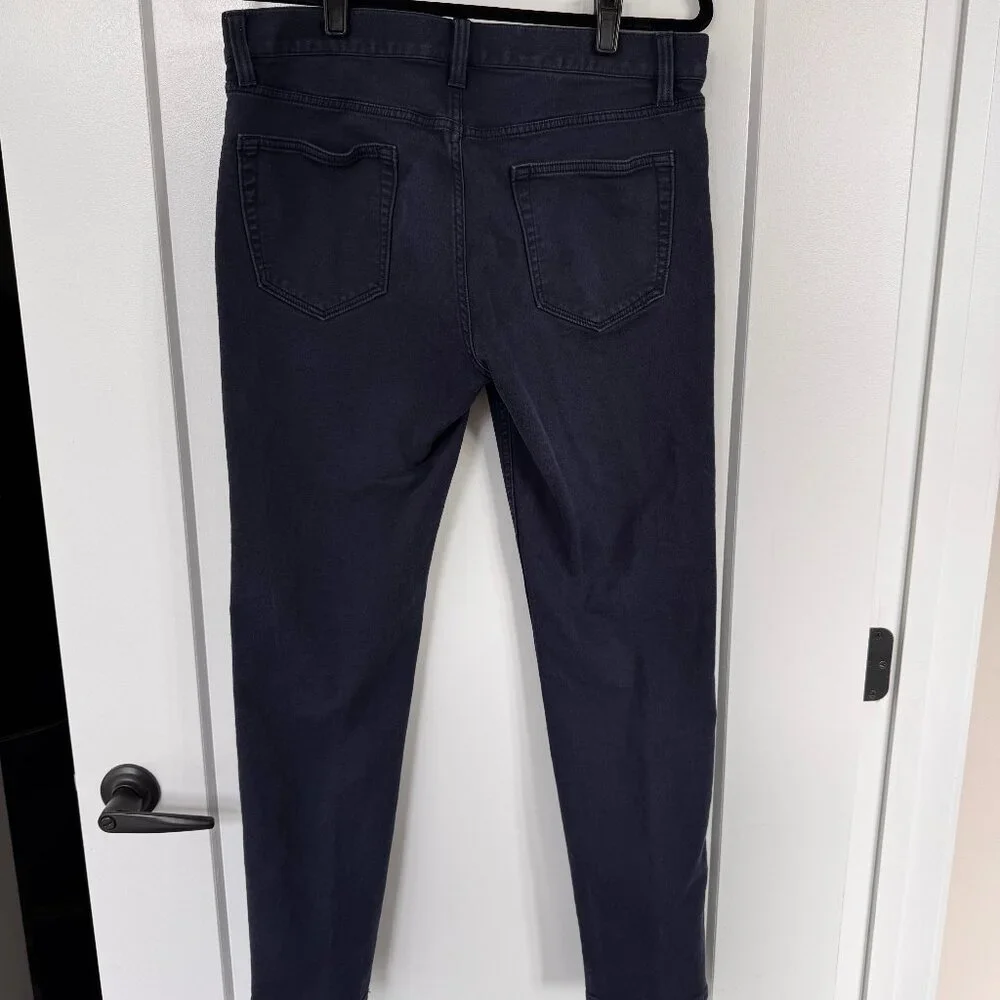 Banana Republic Men's Traveler Athletic Tapered Fit W33 L32 Navy